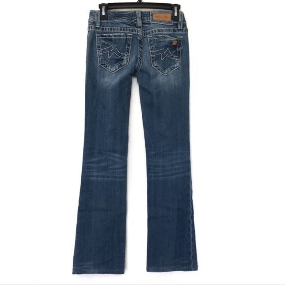 Miss Me Denim - Miss Me Sunny Boot Light Wash Bootcut  Jeans Cute